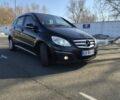 Чорний Мерседес Б-клас, об'ємом двигуна 1.5 л та пробігом 235 тис. км за 7500 $, фото 1 на Automoto.ua