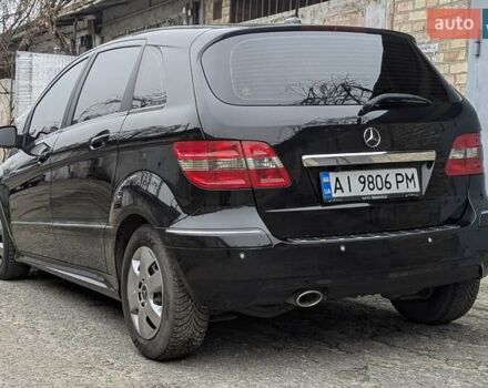 Черный Мерседес Б-класс, объемом двигателя 1.7 л и пробегом 234 тыс. км за 8500 $, фото 4 на Automoto.ua