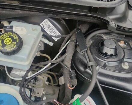 Черный Мерседес Б-класс, объемом двигателя 1.99 л и пробегом 220 тыс. км за 9000 $, фото 16 на Automoto.ua