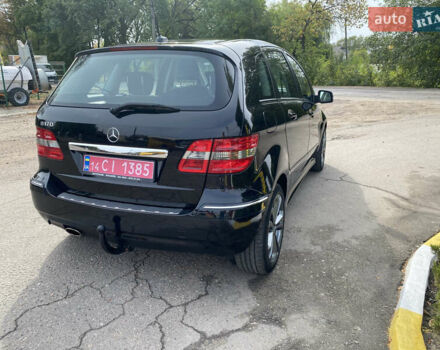 Черный Мерседес Б-класс, объемом двигателя 1.7 л и пробегом 204 тыс. км за 8300 $, фото 34 на Automoto.ua