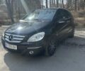 Чорний Мерседес Б-клас, об'ємом двигуна 2.03 л та пробігом 390 тис. км за 7200 $, фото 4 на Automoto.ua