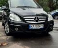 Чорний Мерседес Б-клас, об'ємом двигуна 1.5 л та пробігом 230 тис. км за 7500 $, фото 1 на Automoto.ua