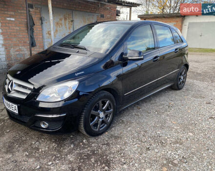 Черный Мерседес Б-класс, объемом двигателя 1.7 л и пробегом 204 тыс. км за 8300 $, фото 39 на Automoto.ua