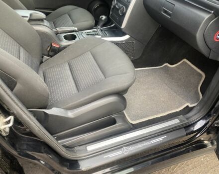 Черный Мерседес Б-класс, объемом двигателя 1.7 л и пробегом 198 тыс. км за 7850 $, фото 5 на Automoto.ua