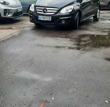 Чорний Мерседес Б-клас, об'ємом двигуна 1.5 л та пробігом 230 тис. км за 7500 $, фото 8 на Automoto.ua