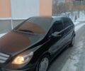 Чорний Мерседес Б-клас, об'ємом двигуна 2 л та пробігом 281 тис. км за 6300 $, фото 6 на Automoto.ua