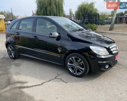 Черный Мерседес Б-класс, объемом двигателя 1.7 л и пробегом 204 тыс. км за 8300 $, фото 32 на Automoto.ua