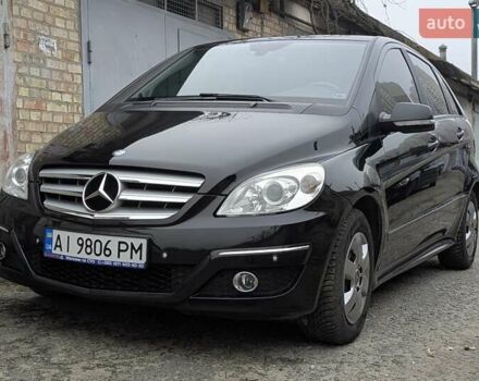 Черный Мерседес Б-класс, объемом двигателя 1.7 л и пробегом 234 тыс. км за 8500 $, фото 1 на Automoto.ua