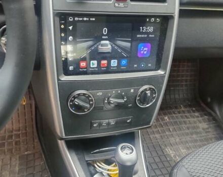 Черный Мерседес Б-класс, объемом двигателя 1.99 л и пробегом 220 тыс. км за 9000 $, фото 13 на Automoto.ua