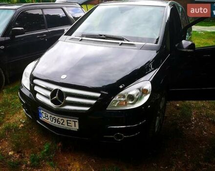 Чорний Мерседес Б-клас, об'ємом двигуна 2 л та пробігом 250 тис. км за 7800 $, фото 12 на Automoto.ua