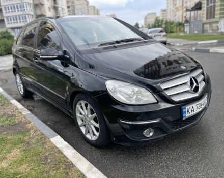 Черный Мерседес Б-класс, объемом двигателя 2 л и пробегом 300 тыс. км за 6500 $, фото 3 на Automoto.ua
