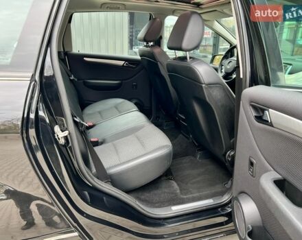 Чорний Мерседес Б-клас, об'ємом двигуна 1.99 л та пробігом 253 тис. км за 7500 $, фото 21 на Automoto.ua