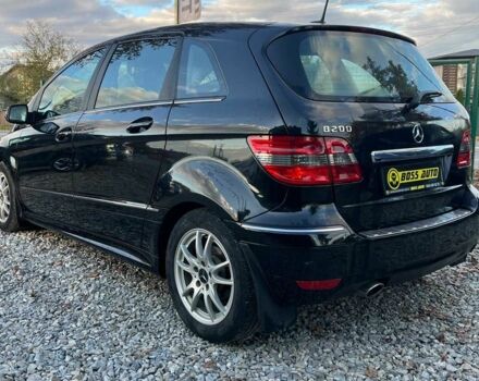 Мерседес Б-клас 2009 у Коломые на Automoto.ua Чорний Мерседес Б-клас, об'ємом двигуна 2 л та пробігом 218 тис. км за 7600 $, фото 6 на Automoto.ua
