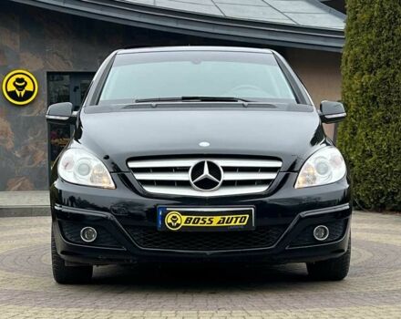 Черный Мерседес Б-класс, объемом двигателя 1.7 л и пробегом 142 тыс. км за 8999 $, фото 1 на Automoto.ua