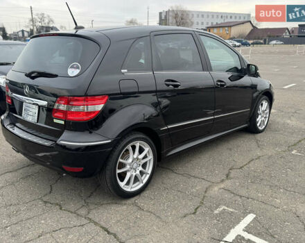 Чорний Мерседес Б-клас, об'ємом двигуна 1.7 л та пробігом 41 тис. км за 8800 $, фото 7 на Automoto.ua