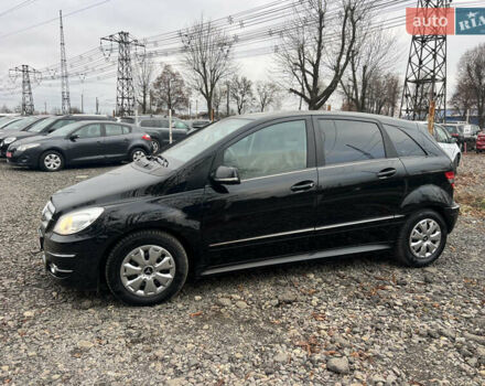 Черный Мерседес Б-класс, объемом двигателя 1.7 л и пробегом 215 тыс. км за 8200 $, фото 14 на Automoto.ua