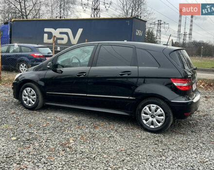 Чорний Мерседес Б-клас, об'ємом двигуна 1.7 л та пробігом 210 тис. км за 8200 $, фото 58 на Automoto.ua