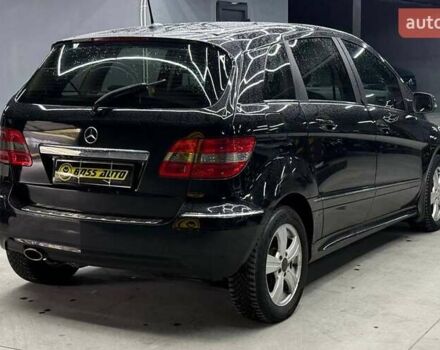 Черный Мерседес Б-класс, объемом двигателя 2.03 л и пробегом 280 тыс. км за 6700 $, фото 5 на Automoto.ua