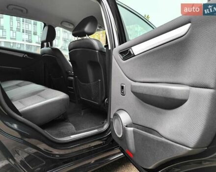 Черный Мерседес Б-класс, объемом двигателя 1.7 л и пробегом 117 тыс. км за 7490 $, фото 56 на Automoto.ua