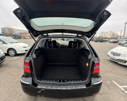 Чорний Мерседес Б-клас, об'ємом двигуна 1.7 л та пробігом 41 тис. км за 8800 $, фото 18 на Automoto.ua