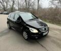 Черный Мерседес Б-класс, объемом двигателя 1.7 л и пробегом 77 тыс. км за 7600 $, фото 1 на Automoto.ua