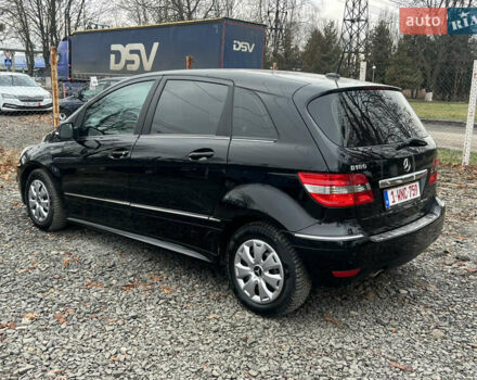 Черный Мерседес Б-класс, объемом двигателя 1.7 л и пробегом 215 тыс. км за 8200 $, фото 62 на Automoto.ua