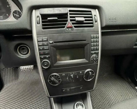 Чорний Мерседес Б-клас, об'ємом двигуна 1.99 л та пробігом 270 тис. км за 6500 $, фото 4 на Automoto.ua