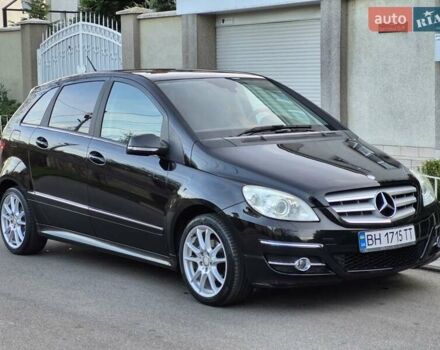 Черный Мерседес Б-класс, объемом двигателя 1.8 л и пробегом 70 тыс. км за 7999 $, фото 8 на Automoto.ua