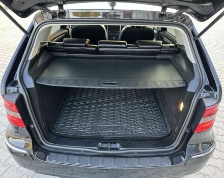 Чорний Мерседес Б-клас, об'ємом двигуна 1.7 л та пробігом 3 тис. км за 8000 $, фото 2 на Automoto.ua