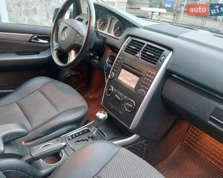 Мерседес Б-класс 2010 в Ходорів на Automoto.ua Черный Мерседес Б-класс, объемом двигателя 2.03 л и пробегом 182 тыс. км за 7700 $, фото 25 на Automoto.ua