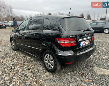 Чорний Мерседес Б-клас, об'ємом двигуна 1.7 л та пробігом 210 тис. км за 8200 $, фото 14 на Automoto.ua
