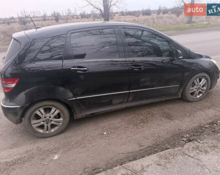 Чорний Мерседес Б-клас, об'ємом двигуна 1.99 л та пробігом 270 тис. км за 6500 $, фото 1 на Automoto.ua