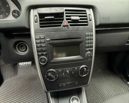 Чорний Мерседес Б-клас, об'ємом двигуна 2 л та пробігом 270 тис. км за 7000 $, фото 3 на Automoto.ua