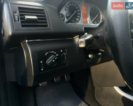 Черный Мерседес Б-класс, объемом двигателя 1.5 л и пробегом 222 тыс. км за 8200 $, фото 26 на Automoto.ua