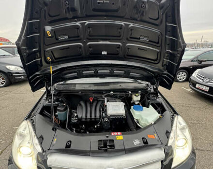 Чорний Мерседес Б-клас, об'ємом двигуна 1.7 л та пробігом 41 тис. км за 8800 $, фото 20 на Automoto.ua