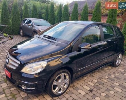 Мерседес Б-класс 2010 в Ходорів на Automoto.ua Черный Мерседес Б-класс, объемом двигателя 2.03 л и пробегом 182 тыс. км за 7700 $, фото 18 на Automoto.ua