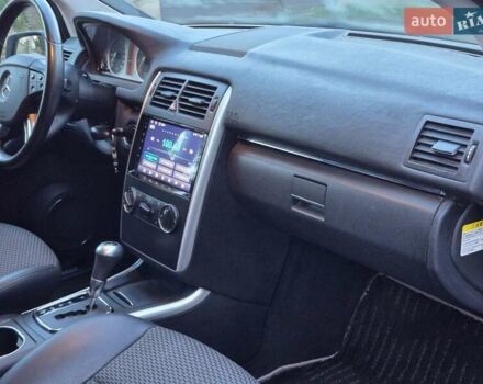 Черный Мерседес Б-класс, объемом двигателя 1.8 л и пробегом 70 тыс. км за 7999 $, фото 34 на Automoto.ua