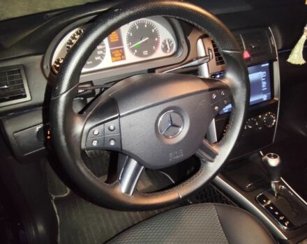 Черный Мерседес Б-класс, объемом двигателя 1.7 л и пробегом 150 тыс. км за 8000 $, фото 19 на Automoto.ua