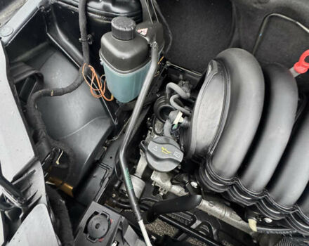 Чорний Мерседес Б-клас, об'ємом двигуна 1.7 л та пробігом 41 тис. км за 8800 $, фото 19 на Automoto.ua