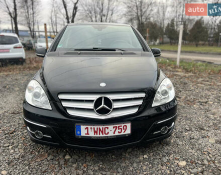 Черный Мерседес Б-класс, объемом двигателя 1.7 л и пробегом 215 тыс. км за 8200 $, фото 26 на Automoto.ua