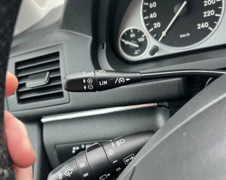 Чорний Мерседес Б-клас, об'ємом двигуна 1.7 л та пробігом 210 тис. км за 8200 $, фото 33 на Automoto.ua