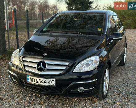 Черный Мерседес Б-класс, объемом двигателя 1.5 л и пробегом 222 тыс. км за 8200 $, фото 1 на Automoto.ua
