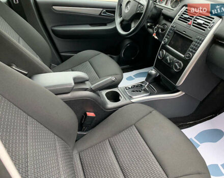 Черный Мерседес Б-класс, объемом двигателя 1.7 л и пробегом 76 тыс. км за 8600 $, фото 27 на Automoto.ua