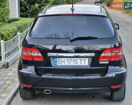 Черный Мерседес Б-класс, объемом двигателя 1.8 л и пробегом 70 тыс. км за 7999 $, фото 15 на Automoto.ua