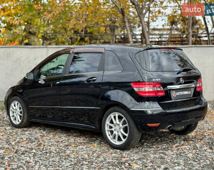 Мерседес Б-класс 2010 в Киеве на Automoto.ua Черный Мерседес Б-класс, объемом двигателя 1.7 л и пробегом 85 тыс. км за 9190 $, фото 5 на Automoto.ua
