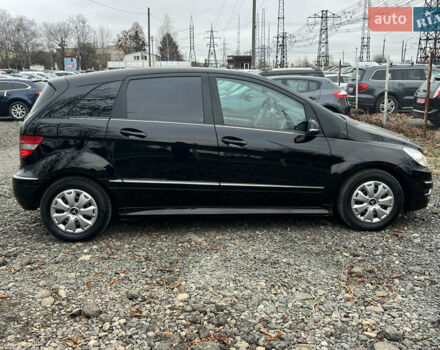 Черный Мерседес Б-класс, объемом двигателя 1.7 л и пробегом 215 тыс. км за 8200 $, фото 57 на Automoto.ua