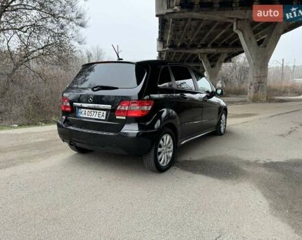 Чорний Мерседес Б-клас, об'ємом двигуна 1.7 л та пробігом 76 тис. км за 7599 $, фото 7 на Automoto.ua