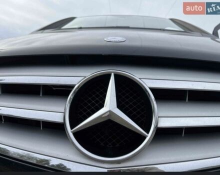 Чорний Мерседес Б-клас, об'ємом двигуна 1.7 л та пробігом 102 тис. км за 7500 $, фото 4 на Automoto.ua