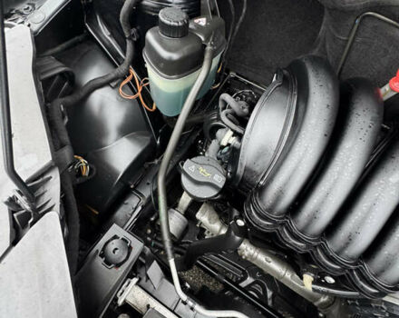 Черный Мерседес Б-класс, объемом двигателя 1.7 л и пробегом 47 тыс. км за 8900 $, фото 24 на Automoto.ua