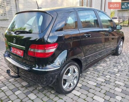 Мерседес Б-класс 2010 в Ходорів на Automoto.ua Черный Мерседес Б-класс, объемом двигателя 2.03 л и пробегом 182 тыс. км за 7700 $, фото 12 на Automoto.ua